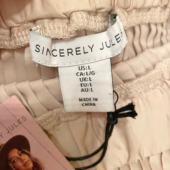 Sincerely Jules pleated skirt - Picture 6 of 9